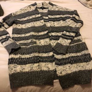 Cardigan black white and grey